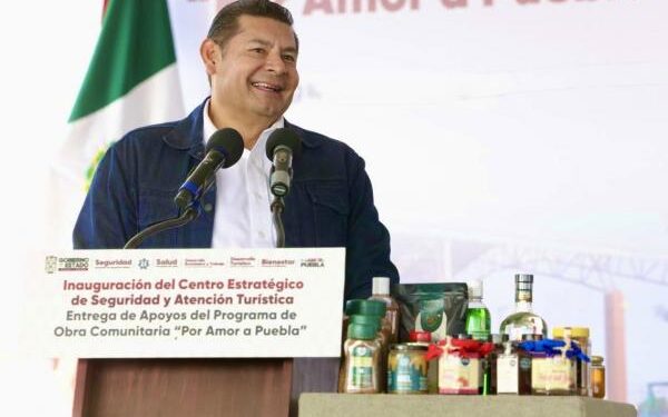 Gobierno estatal consolida corredor carretero estratégico para detonar desarrollo regional de Puebla.