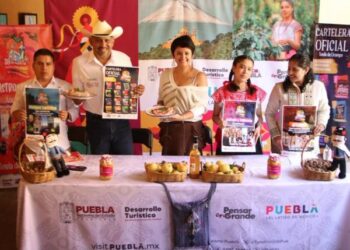Destaca Tetela de Ocampo con Feria del Durazno y Chile en Nogada