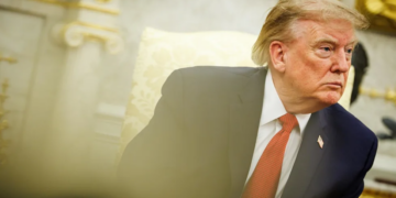 Trump eleva la presión comercial contra Canadá con nuevos impuestos