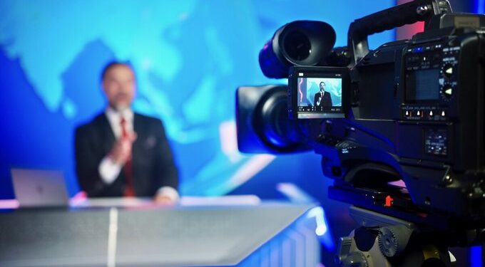 CRT aprueba lineamientos para audiencias y elimina facultad de intervenir en cualquier momento
