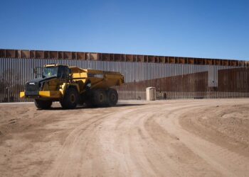 Trump suspende obras del muro fronterizo en Big Bend ante críticas por impacto ambiental