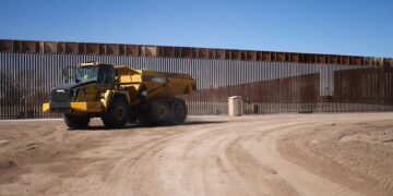 Trump suspende obras del muro fronterizo en Big Bend ante críticas por impacto ambiental