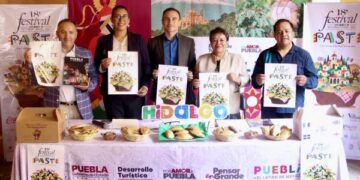 Puebla promueve Festival Internacional del Paste en Hidalgo