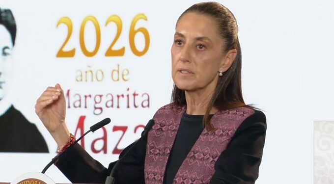 Sheinbaum niega abucheos en Colima; asegura que gritos de “fuera” fueron contra manifestante