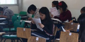 Rezago educativo se profundiza en México: PISA 2025 revela caída en matemáticas y lectura