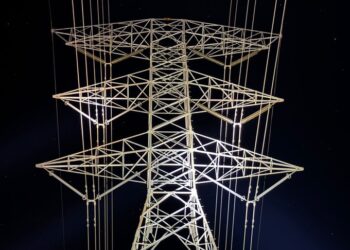 Apagón deja a Mérida sin luz durante ocho horas; CFE reporta vandalismo en infraestructura eléctrica