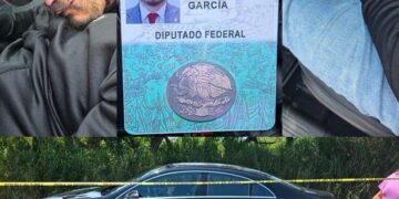 Rocío Nahle y legisladores acompañan a la familia de Zenyazen Escobar en su velorio