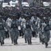 Aviones, paracaidistas y contingentes militares participan en el Desfile de Independencia