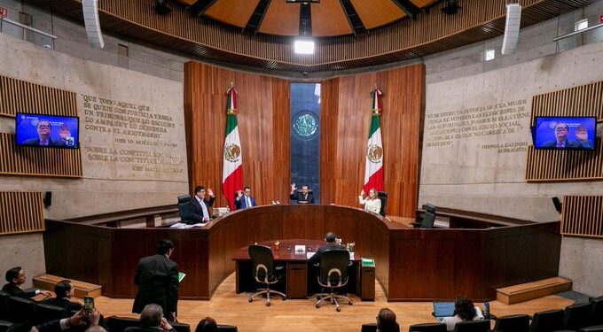 TEPJF ordena corregir reglas del INE y permitir participación de partidos en verificación