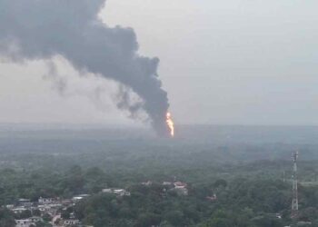 Explosión en planta de sal en Jáltipan deja tres muertos