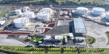 Investigan origen de 59 millones de litros de combustible asegurados en Guanajuato