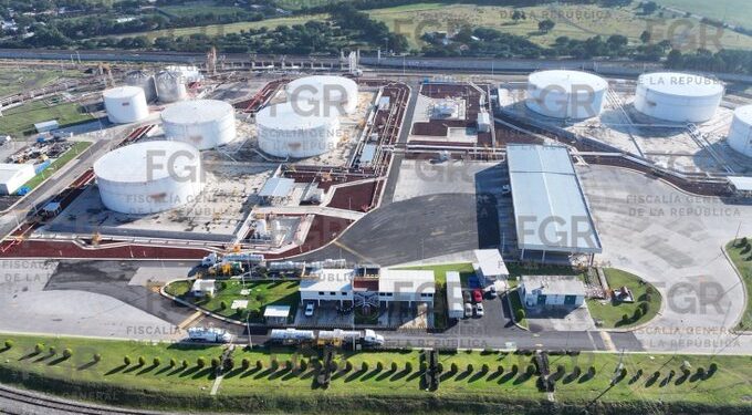 Investigan origen de 59 millones de litros de combustible asegurados en Guanajuato