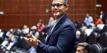 Director de Birmex enfrenta cuestionamientos por patrimonio y viajes internacionales