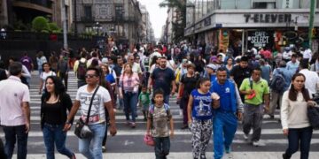 México llega a 130.9 millones de habitantes y registra menor crecimiento poblacional