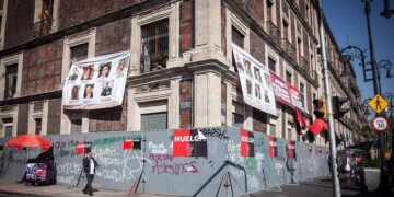 Acuerdo laboral pone fin a huelga de casi un año en el Nacional Monte de Piedad
