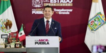 Modernización del Aeropuerto Hermanos Serdán proyecta a Puebla hacia 2030: Armenta Mier.