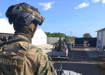 Refuerzan seguridad en Mazatlán con mil 836 elementos federales ante ola de violencia