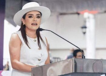 Grecia Quiroz habla con Harfuch por celulares de Carlos Manzo y pide atraer el caso