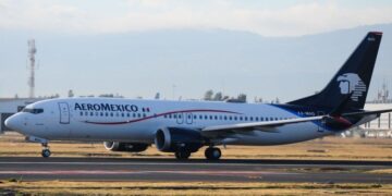 Autoridad detecta posible exposición de millones de datos vinculados con Aeroméxico