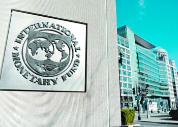 México crecerá 1.5% en 2026, pero FMI pide mayor esfuerzo para reducir la deuda