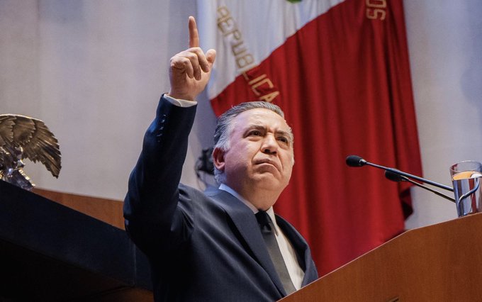Enrique Inzunza presenta informe legislativo en medio de acusaciones y su salida de Morena