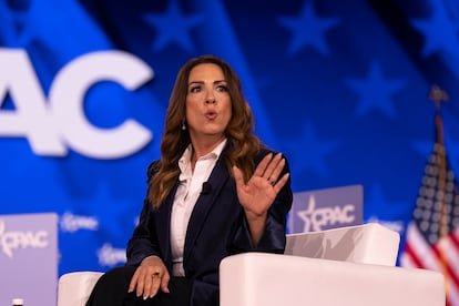 Sara Carter advierte que EU perseguirá a funcionarios vinculados con los cárteles