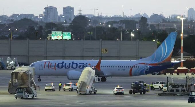 Copiloto de Flydubai planeaba estrellar avión contra aeropuerto de Israel, afirma Fiscalía de Emiratos