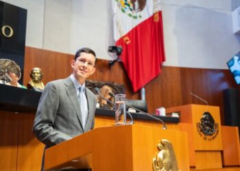 Roberto Velasco defiende la soberanía de México y reporta inversiones por más de mil 500 millones de dólares