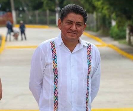 Detienen a Irineo Molina, exalcalde de Tuxtepec, por presunto desvío de 23 millones de pesos