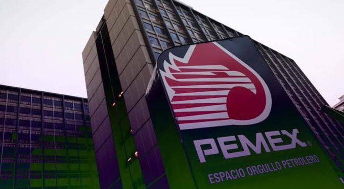 Pemex mejora su desempeño operativo, aunque persisten las pérdidas financieras
