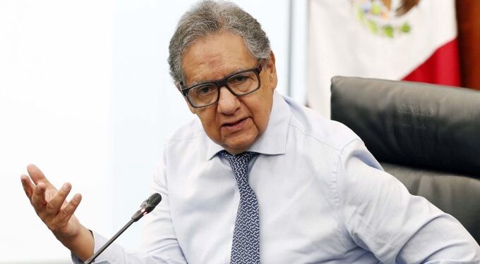 Pide Higinio Martínez a aspirantes de Morena esperar las encuestas y mantener la unidad
