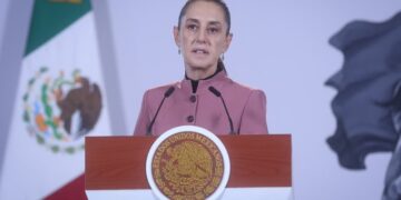Sheinbaum reporta avances en negociación comercial con EU y anuncia ajustes para mejorar salarios del IMSS