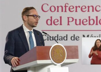 Salud prevé abasto de medicamentos para 2027 y 2028; reporta ahorros y casos de desvío