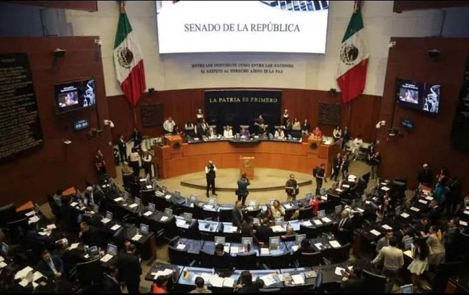Senado aprueba nuevos cobros para 2027; aumenta tarifa a turistas extranjeros