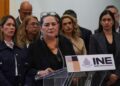 Guadalupe Taddei rechaza renunciar al INE pese a exigencias de partidos por contratos y proveedores