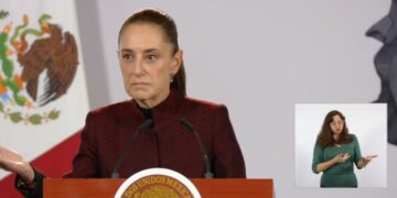 Sheinbaum anuncia digitalización del sector salud y responde sobre el caso Maru Campos