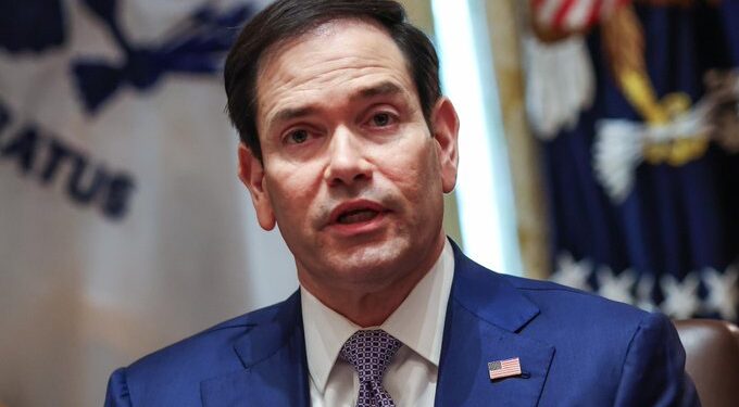 Marco Rubio convoca a quienes buscan un cambio de gobierno en Cuba a colaborar con la CIA