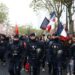 Francia registra disturbios tras protestas contra el costo de vida; despliegan 70 mil agentes