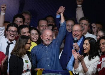 Lula gana las elecciones en Brasil; Flávio Bolsonaro impugna el resultado