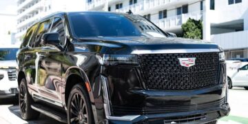 Roban camionetas y SUV de lujo en Estados Unidos para abastecer a cárteles mexicanos