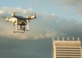 Trump restringe vuelos de drones en la frontera con México