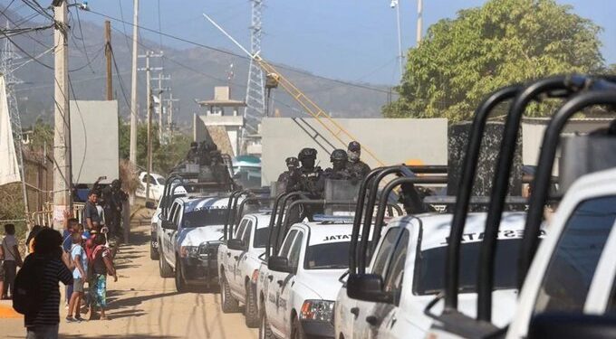 Fuerzas federales intervienen tras balacera en penal de Mazatlán; hay 16 heridos